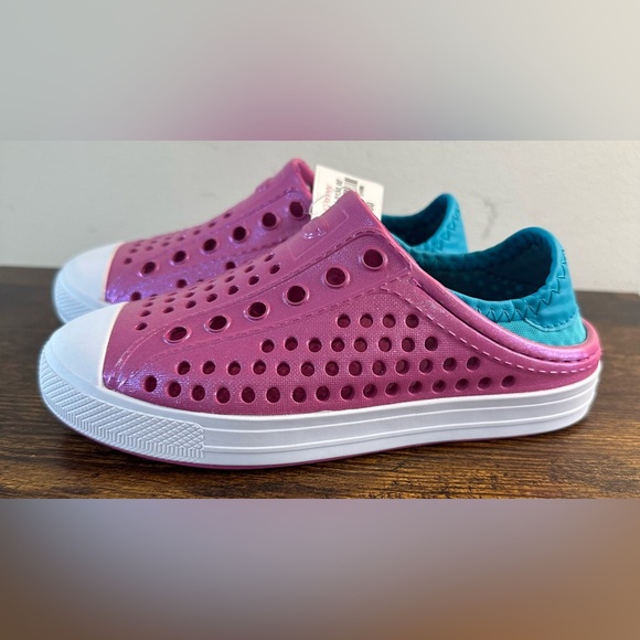Skechers Other - Skechers Foamies Girls Pink Waterproof Slip On Shoes Pink/Teal Size little girl3
